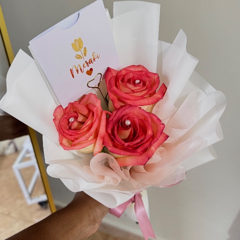 Ramo de 3 rosas simple