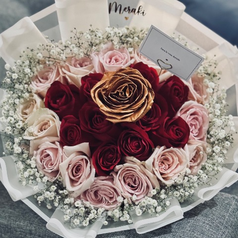 Ramo propuesta gold (25 rosas)